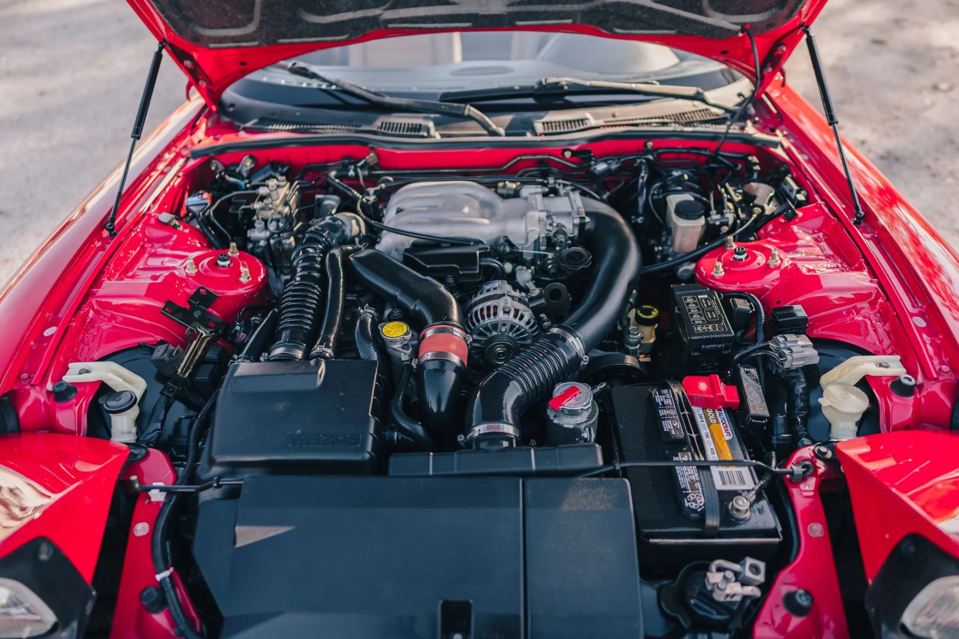 red-stock-1994-mazda-rx-7-is-ready-for-a-long-term-relationship_7